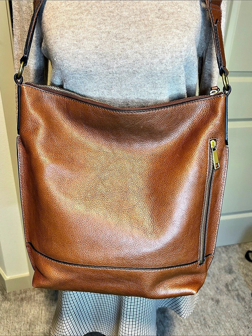 Fossil Maya Hobo Brown Crossbody Bag - Picture 2 of 16